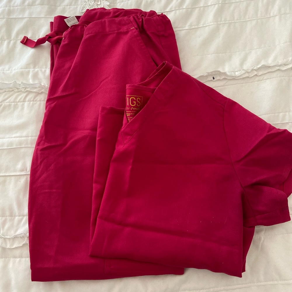 Figs scrubs